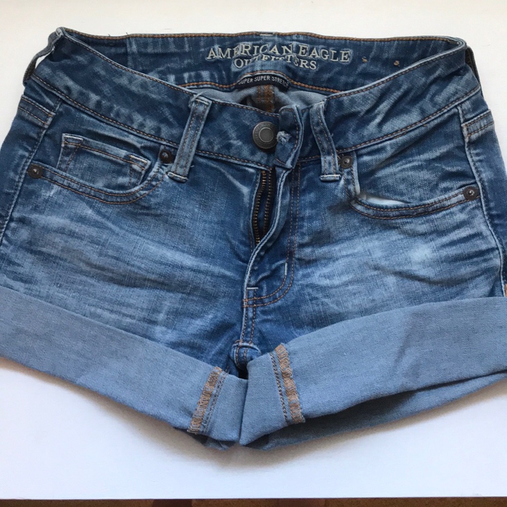 American Eagle Super Super Stretch Jean shorts